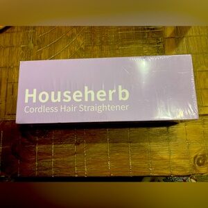 Househerb Cordless Hair Straightener New - travel size